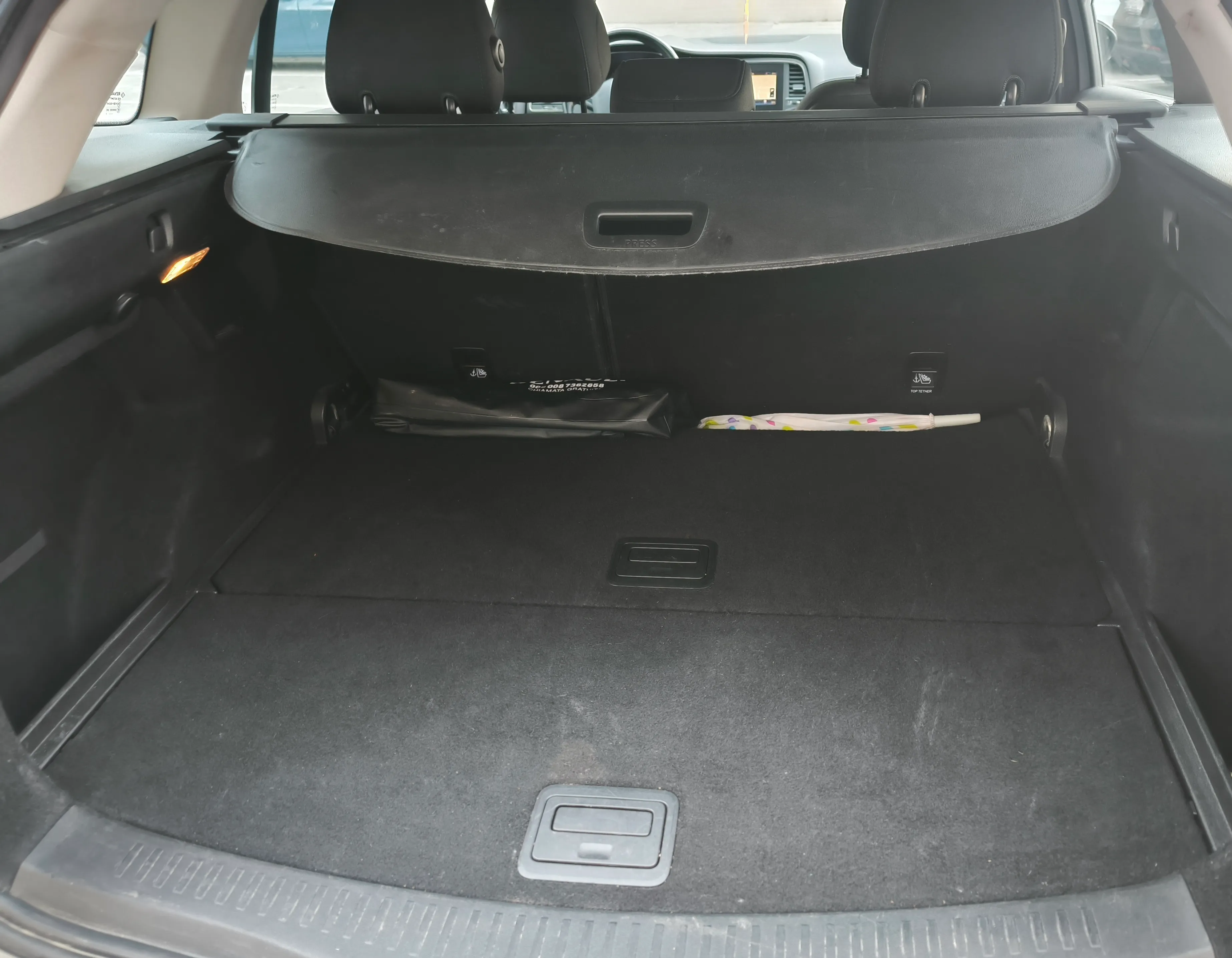 renault megane grandtour 1,5 dci, bussines, reg.1god - slika 17