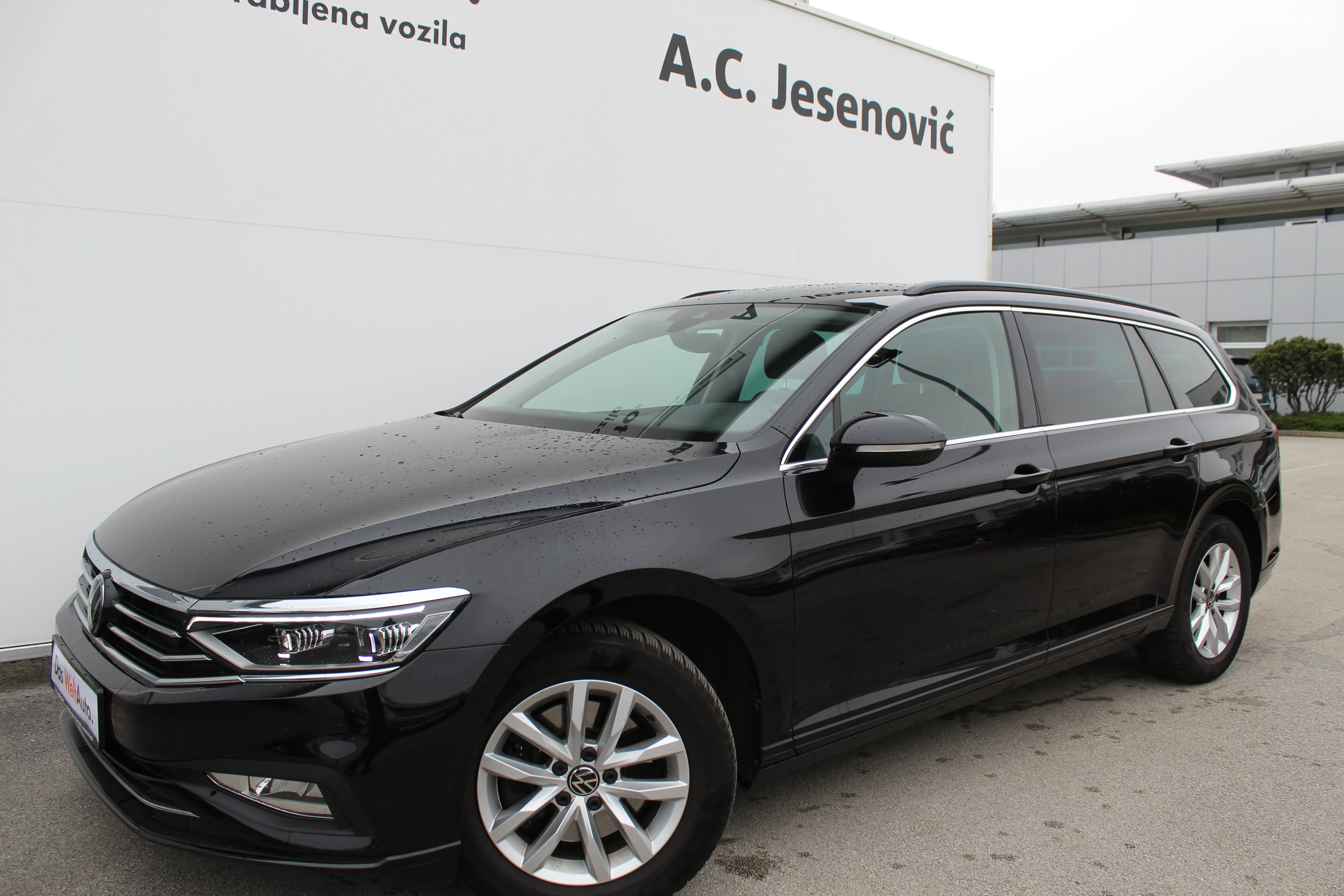 13153 volkswagen passat variant 2.0 tdi dsg business - slika 5