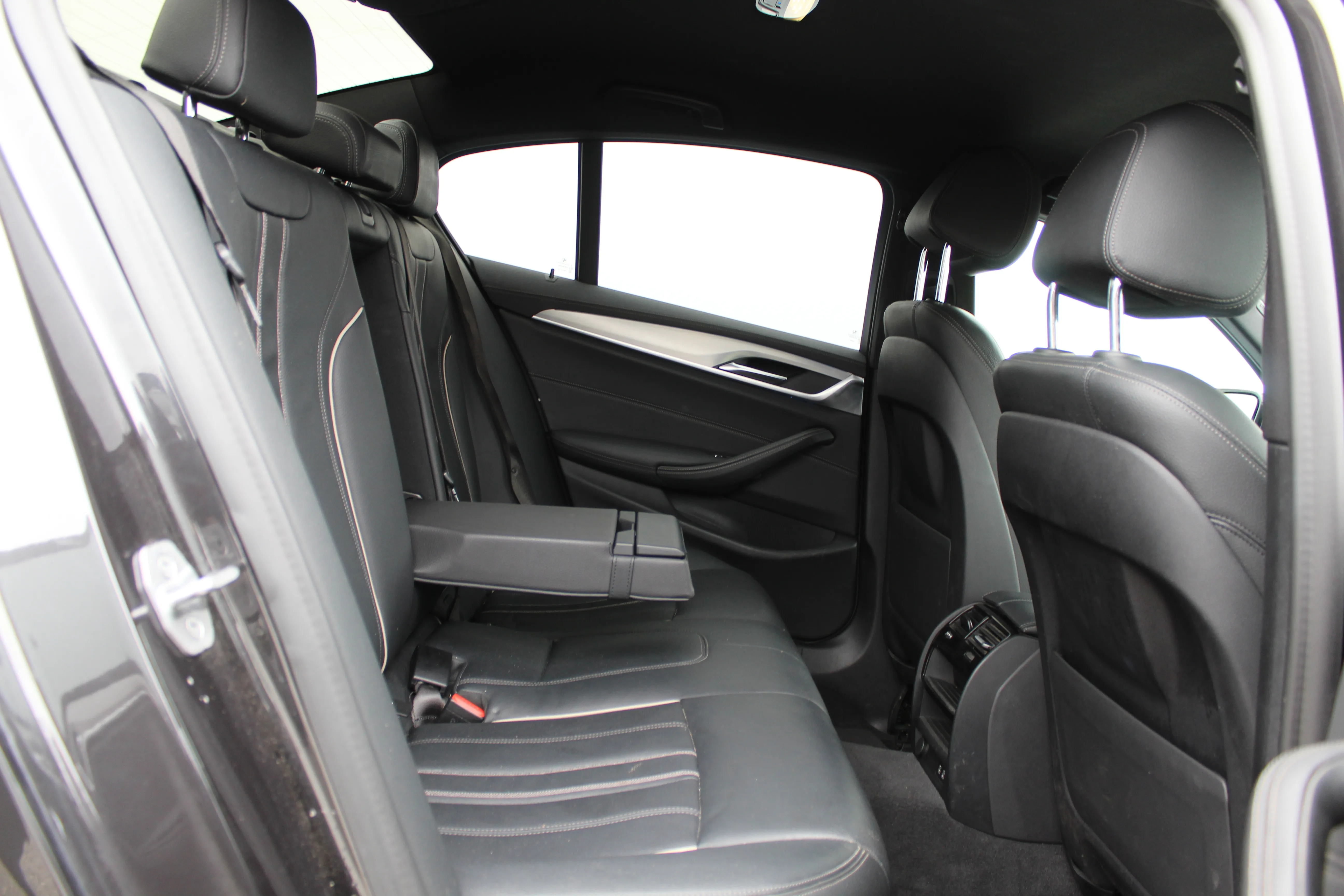 13150 bmw 530e iperformance aut. - slika 13