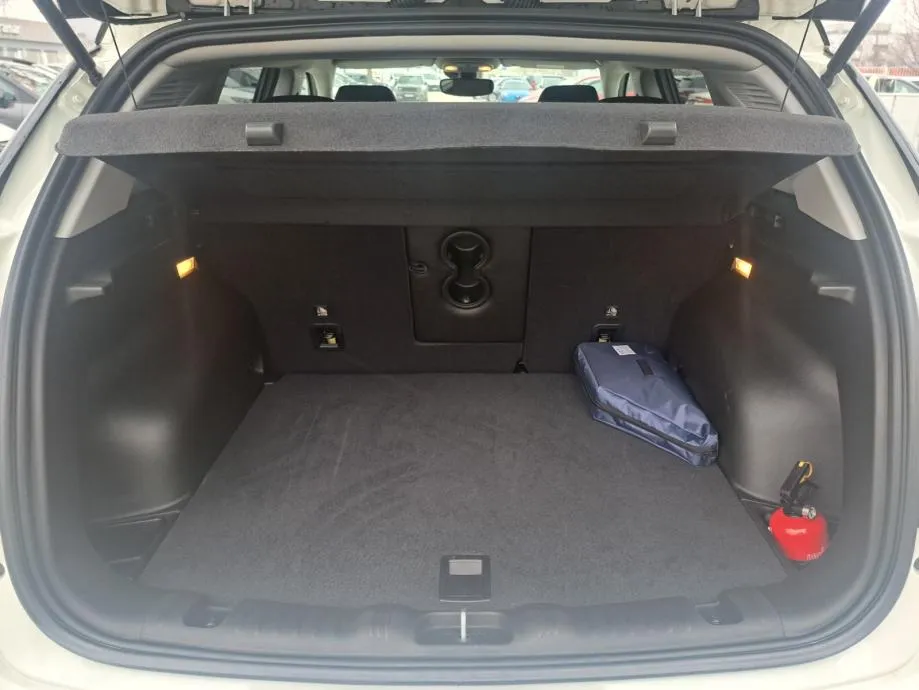 jeep compass 1.5 e-hybrid 130 ks summit - slika 18