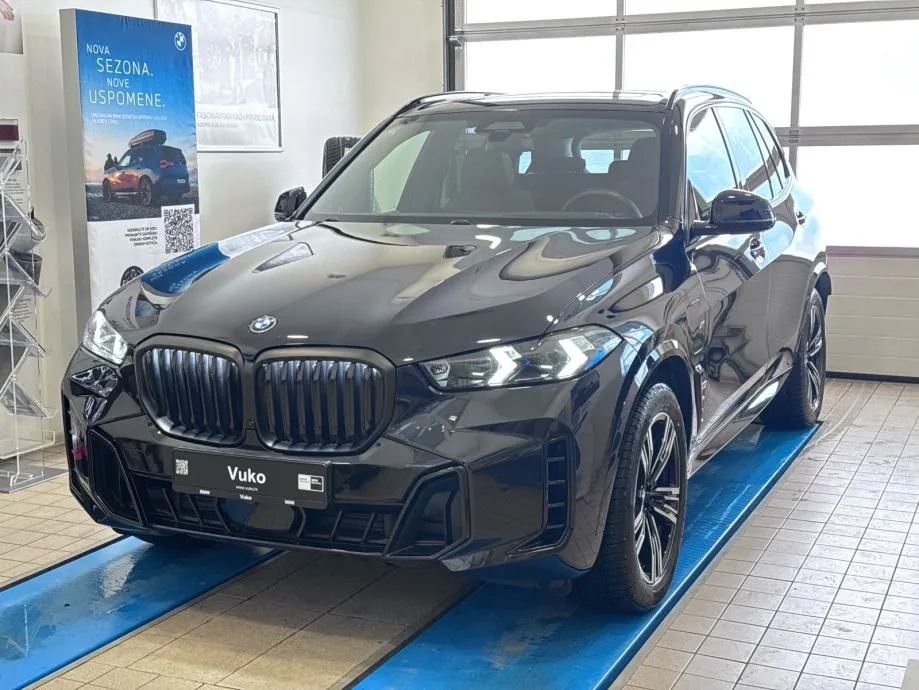 bmw x5 xdrive 50e automatik, bmw premium selection jamstvo do 2/2028 - slika 3