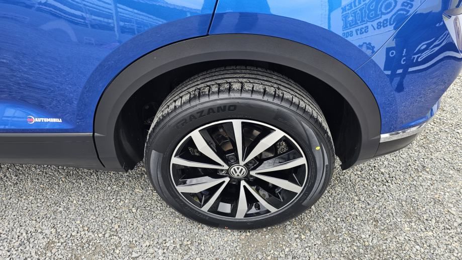vw t-roc 1,0 tsi,fuul led,climatronic,pdc,gr.sjedala,alu 17,tempomat - slika 9
