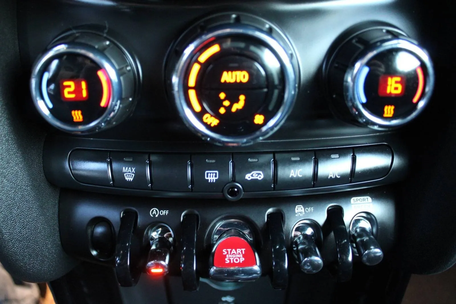 mini cabrio cooper automatik *led, navigacija, kamera* - slika 20