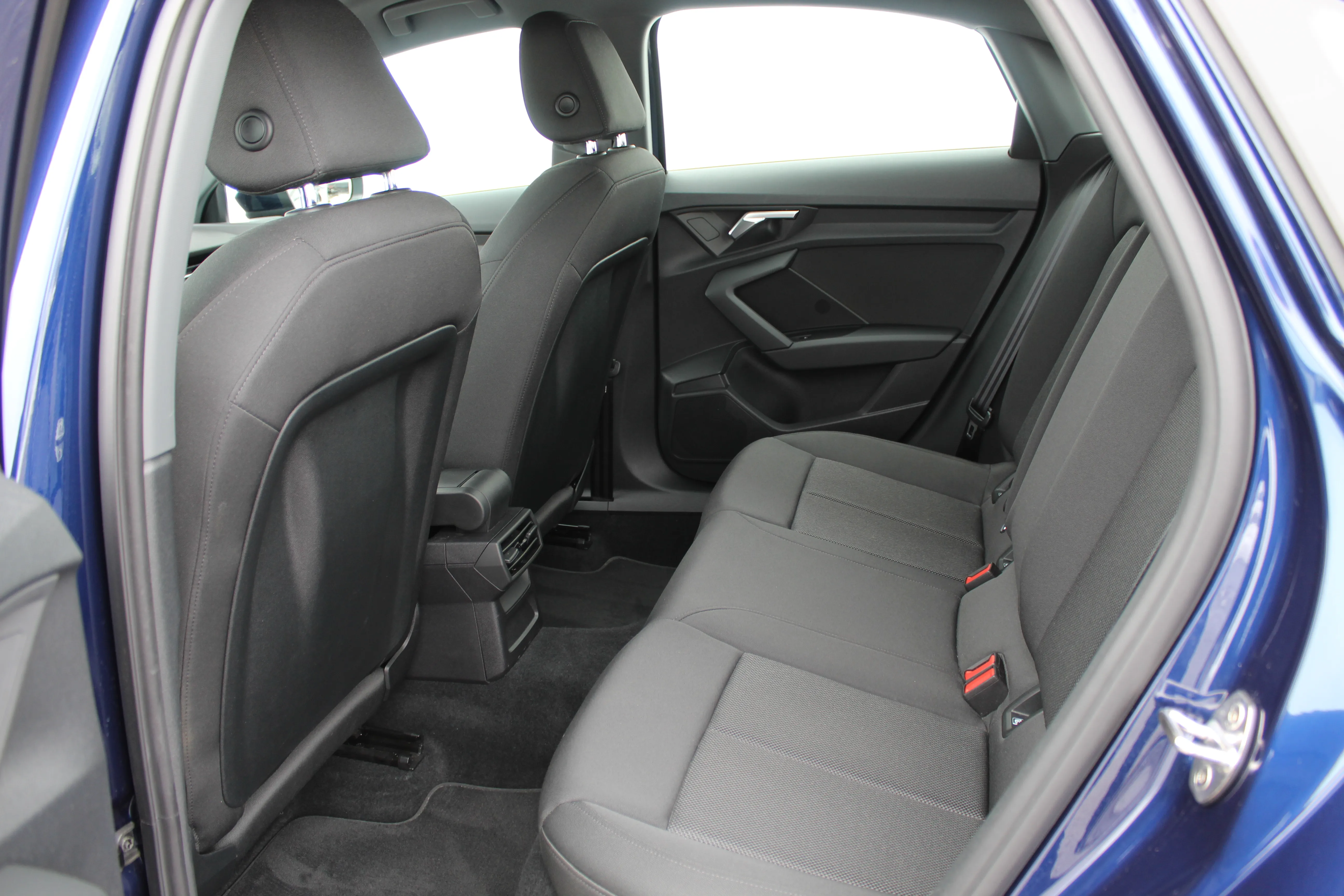 13092 audi a3 limousine 35 tdi - slika 10