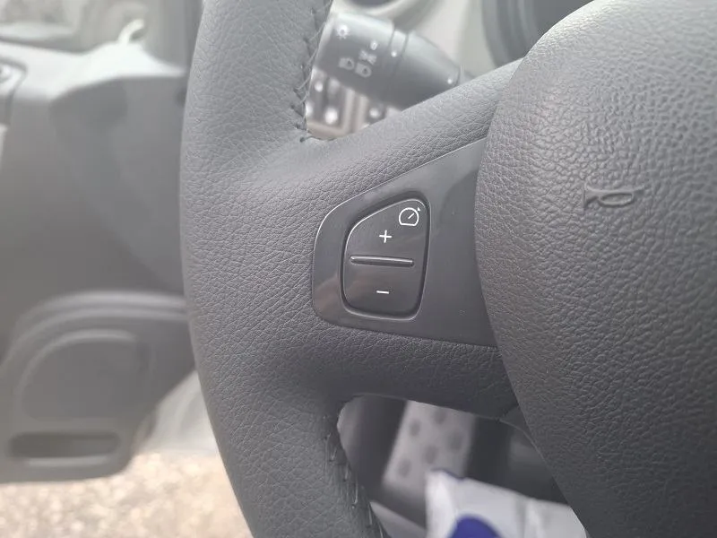 renault trafic 1.6 dci*klima*navigacija*kuka za vuču* - slika 15