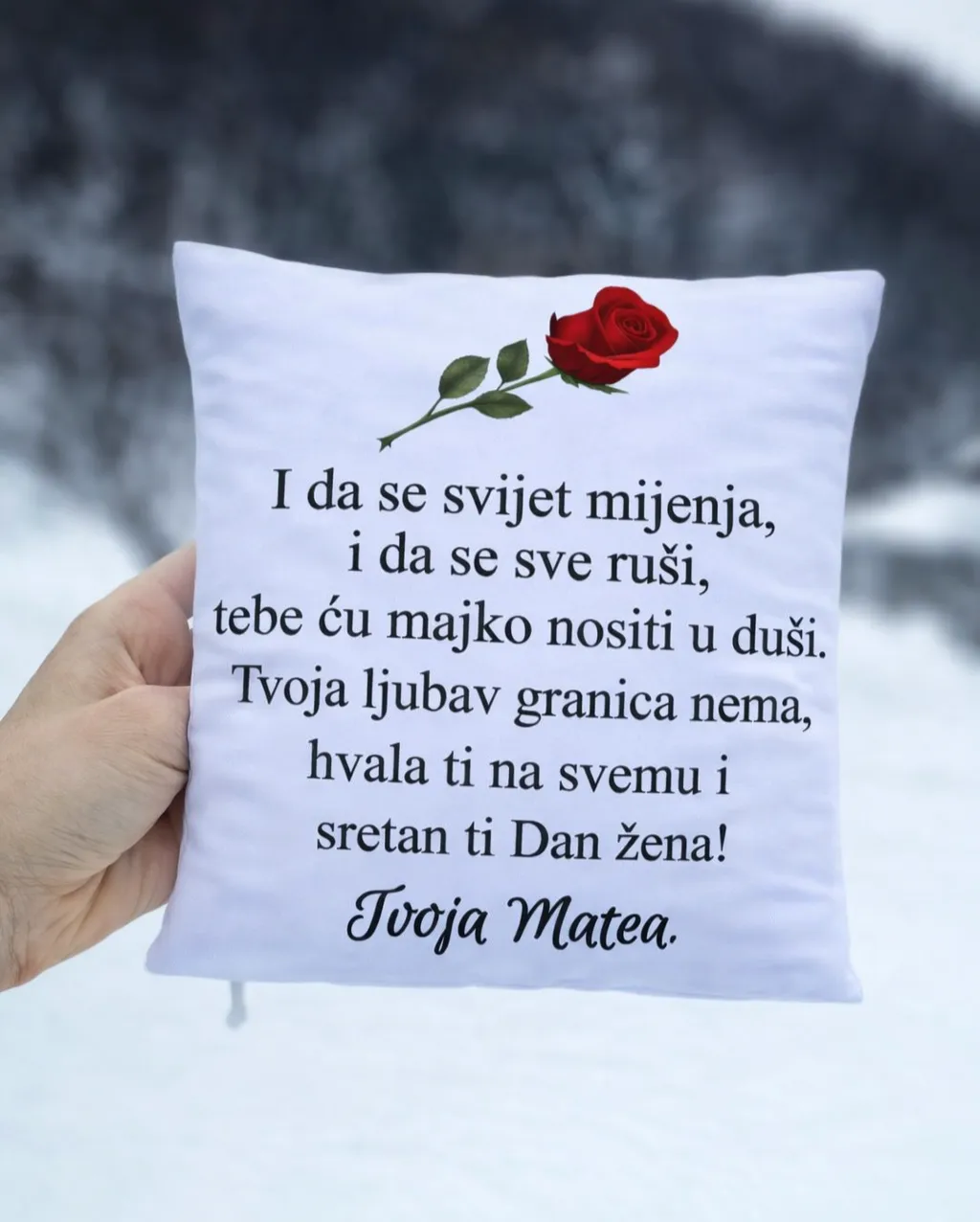 Jastuk za Dan žena - Otočac