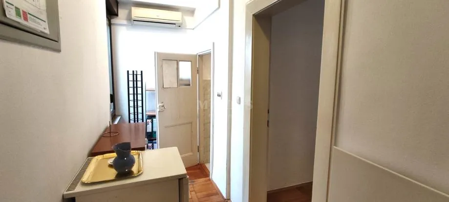 centar: poslovni prostor, prizemlje, dvorišna zgrada, 44m2 (prodaja) - slika 6