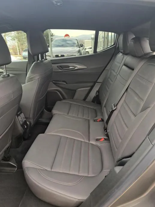 alfa romeo tonale 1.5 mhev edizione speciale - slika 17