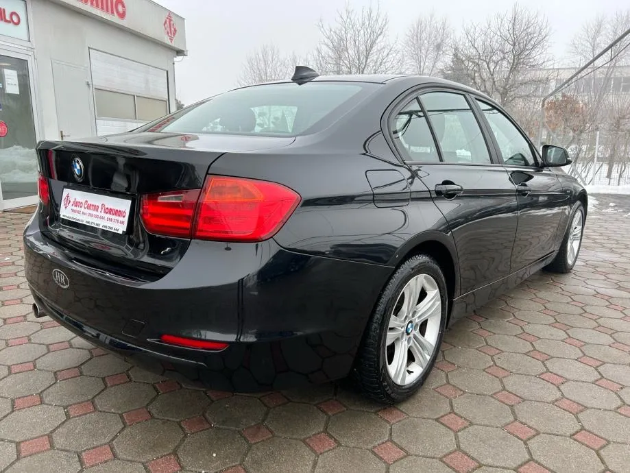 bmw serija 3 316d 2012.,navi, tempomat, sport mod, servis, alu 17 - slika 6