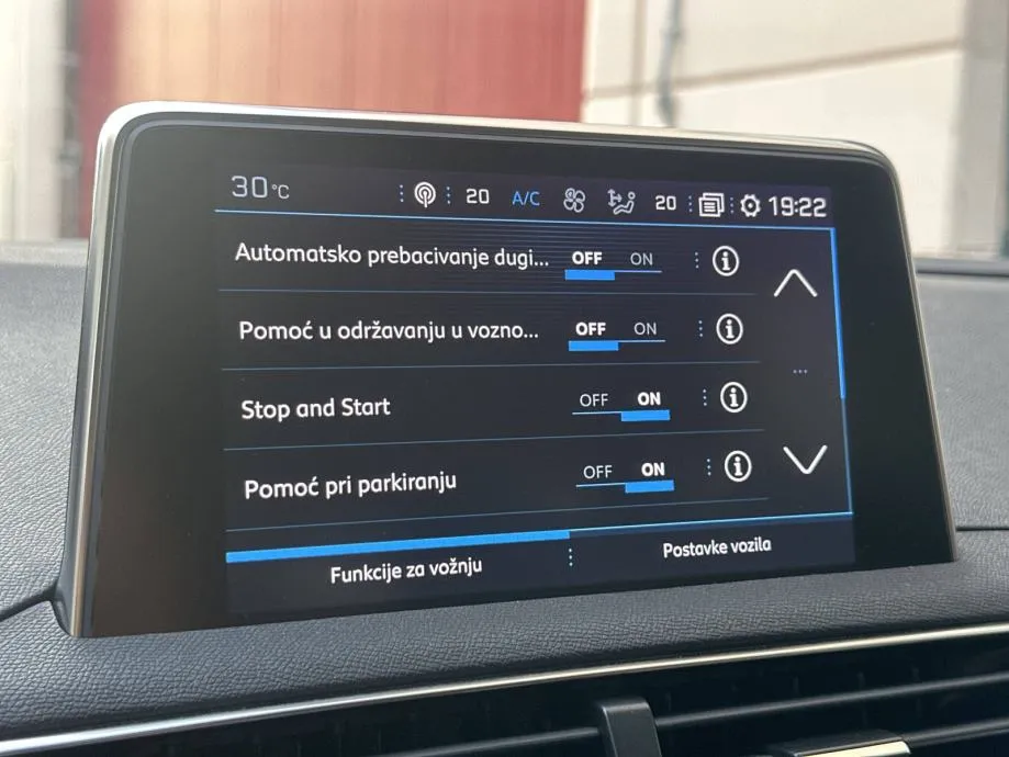 peugeot 5008 1,2 puretech *allure* 7 sjedala * jamstvo 24 mjeseca! - slika 18