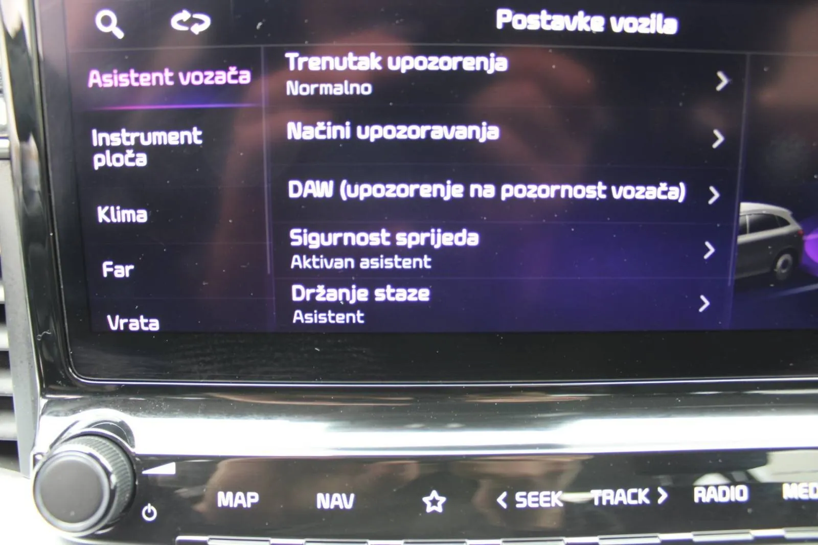 kia ceed sw 1.5 t-gdi automatik *navigacija, kamera* - slika 23