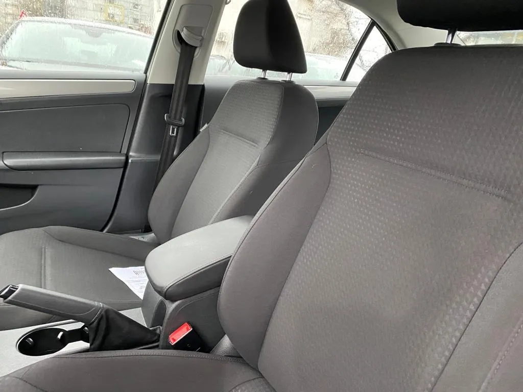 vw jetta 2.0 tdi, aut. klima, park. senzori, 1. vlasnik, 4x garancija! - slika 10