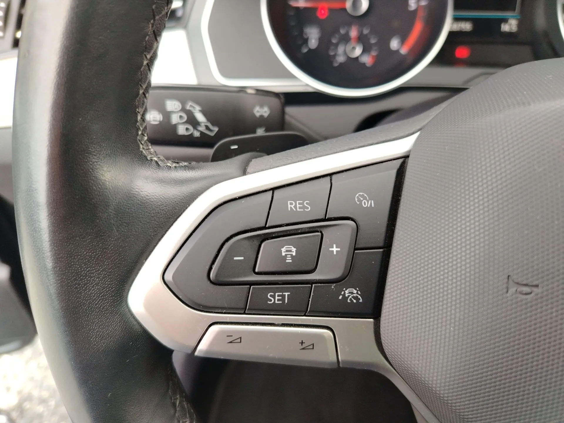 vw passat sw 2.0 tdi dsg comfortline - slika 17
