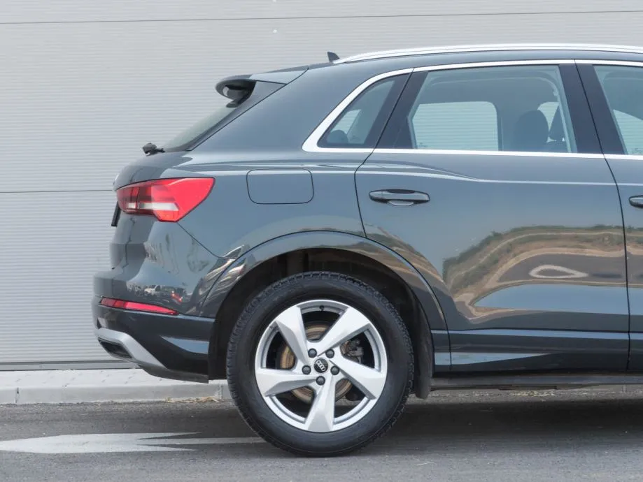 audi q3 35 tdi autom. | virtual | adapt. temp. | 2 zone ac | jamstvo - slika 12