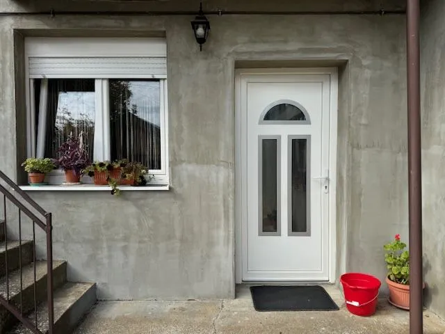 654. Vukovar, Zelena 74, obiteljska kuća u ključ 179 m2, ok 484 m2