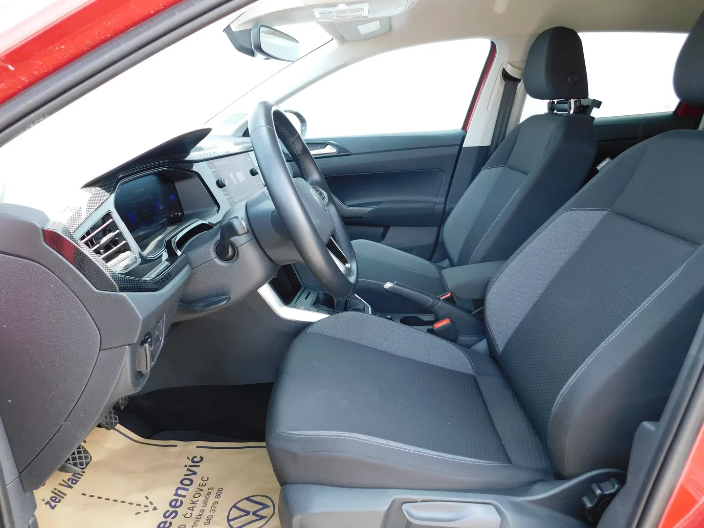 11616 volkswagen taigo 1.0 tsi life - slika 8