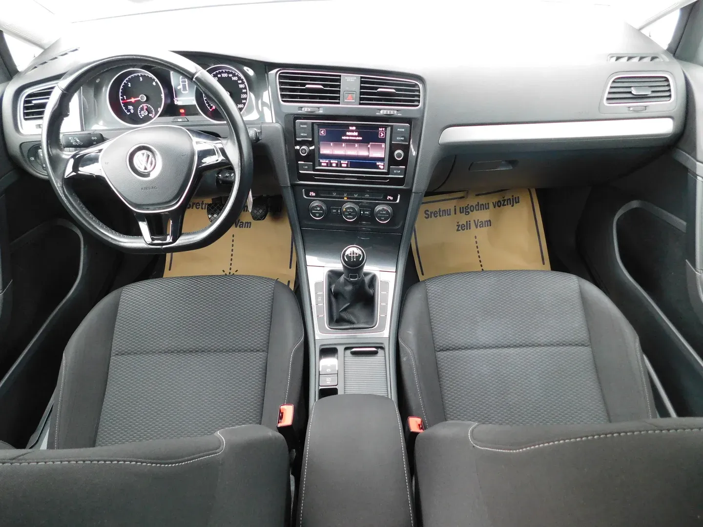 07238 volkswagen golf tdi trendline - slika 9