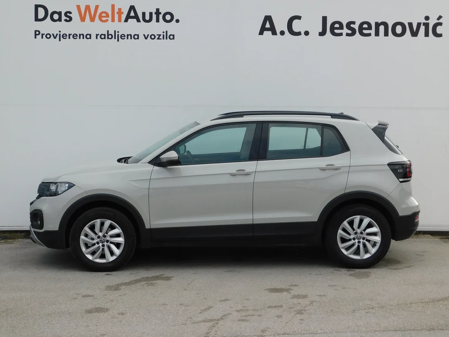 10577 volkswagen t-cross 1.0 tsi life - slika 6