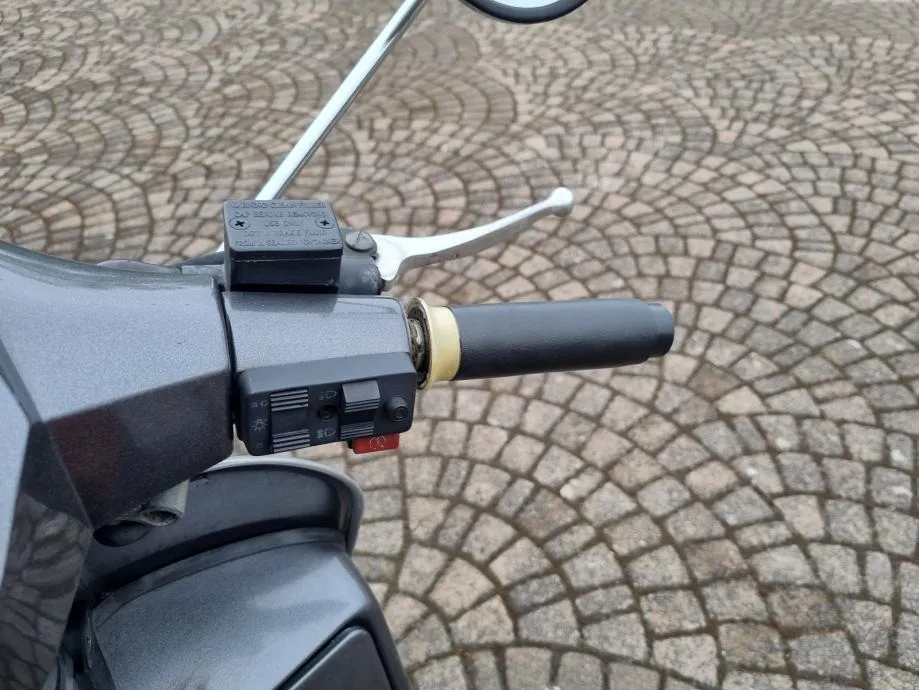 piaggio vespa lml 151 4s star, a2 kategorija, 2015 god. - slika 17