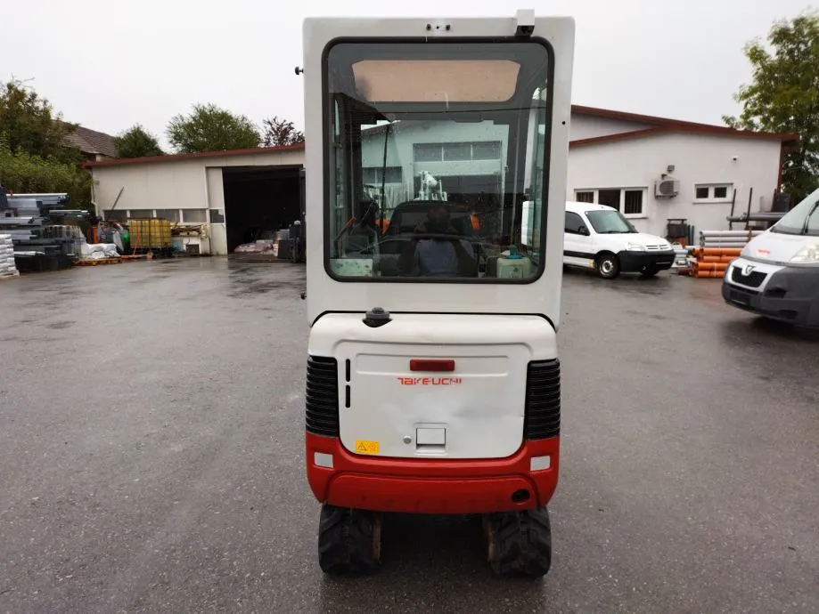 mini bager takeuchi tb 016 - slika 12