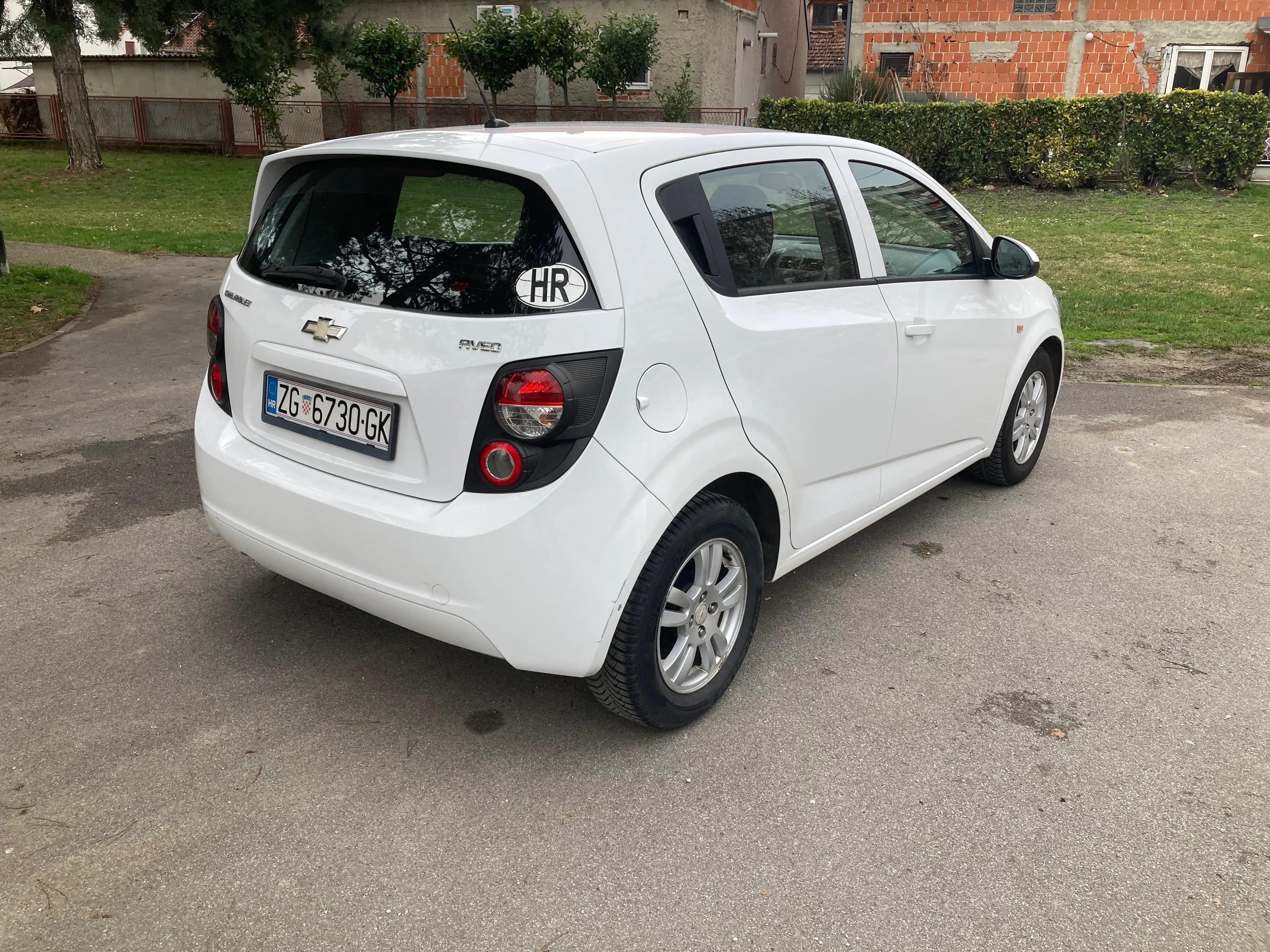 chevrolet aveo 1.2, 2900 eur, 157.125 km - slika 4