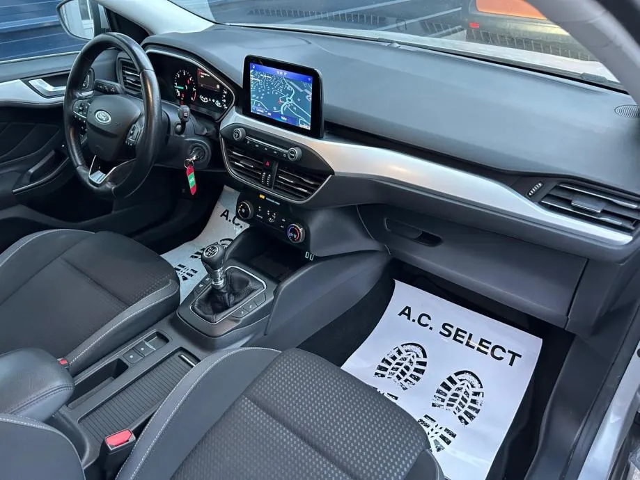 ford focus 1.5 tdci - 118000km - led - navi - garancija - reg 1 god !! - slika 17