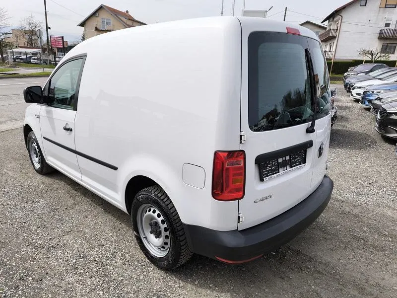 volkswagen caddy 2.0 tdi*klima*park.senzori* - slika 9