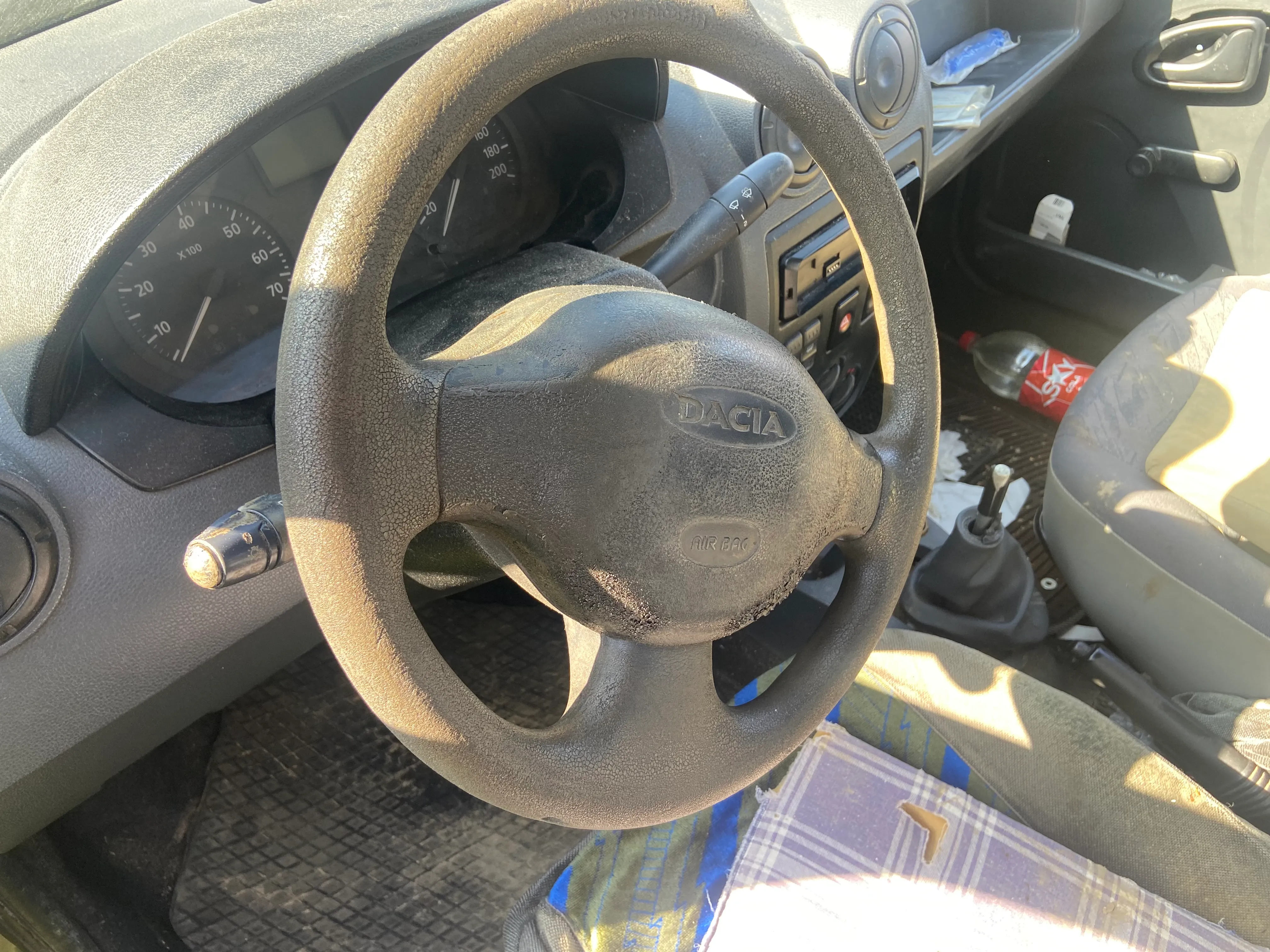 prodaja dacia logan - slika 2