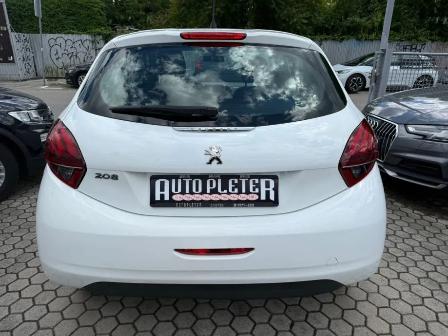 peugeot 208 1,5 bluehdi, navi, klima, tempomat, 4x garancija!!! - slika 5