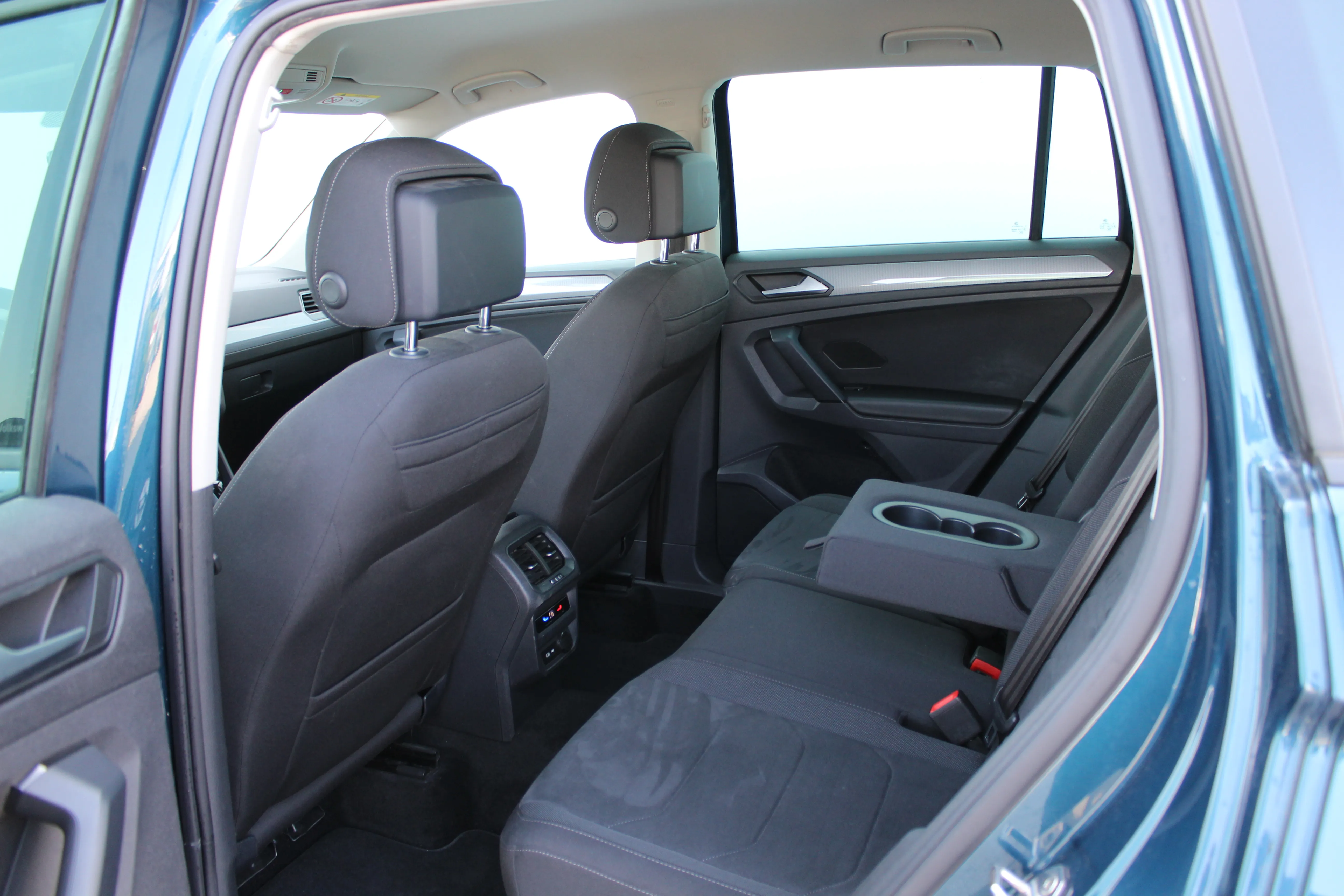 13110 volkswagen tiguan 2.0 tdi dsg life - slika 11