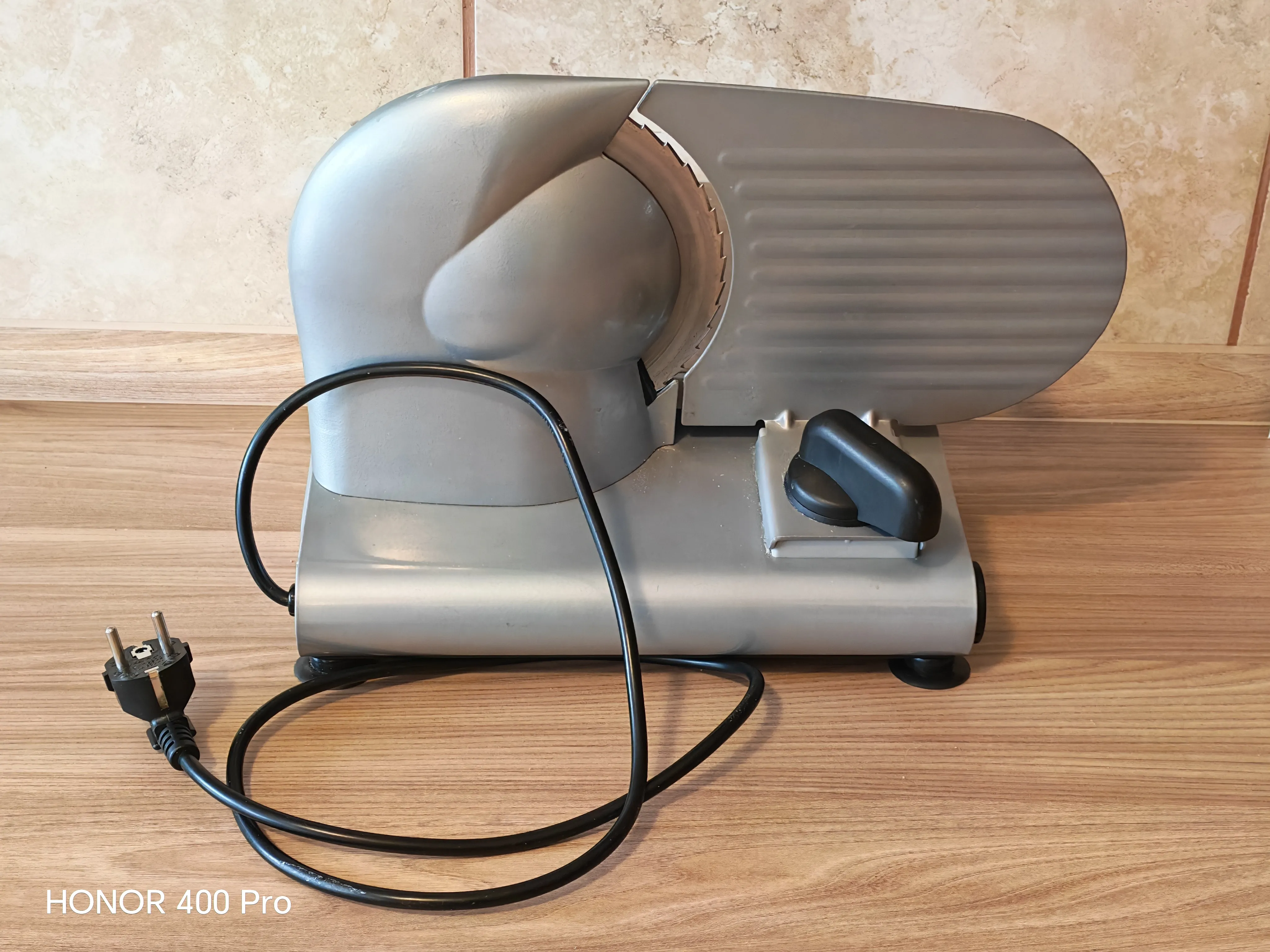 mesoreznica/salamoreznica 150w - slika 7