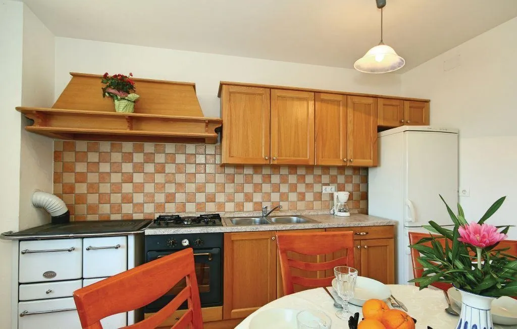 višnjan-renovirana kamena kuća na prodaji (prodaja) - slika 7