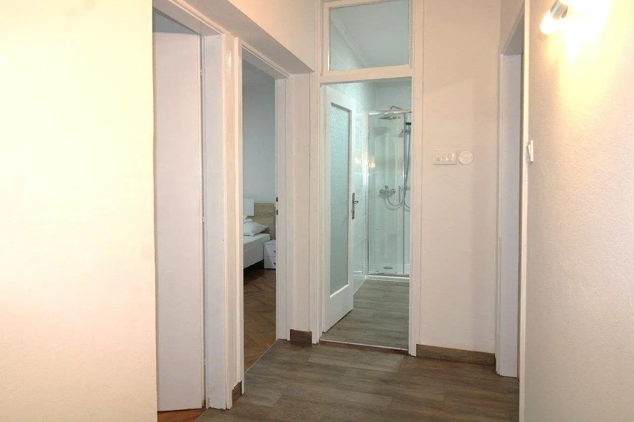 poreč-stan na prodaji 850 m od mora i plaže (prodaja) - slika 7