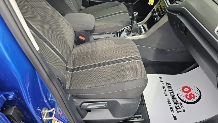 vw t-roc 1,0 tsi,fuul led,climatronic,pdc,gr.sjedala,alu 17,tempomat - slika 19