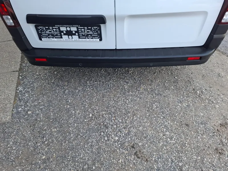 renault trafic 2.0 dci*130ks*klima*tempomat* - slika 7