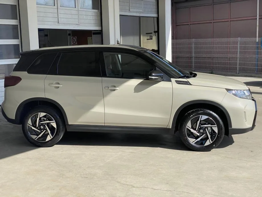 suzuki vitara 1,4 hyb glx+ elegance 6at 2wd - dostupno odmah!!! - slika 3