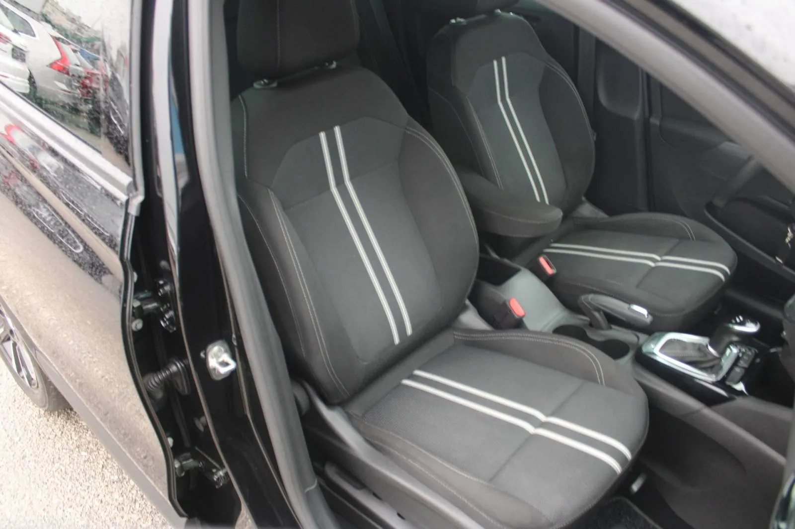 opel crossland 1.2 turbo automatik elegance *led, navigacija* - slika 11