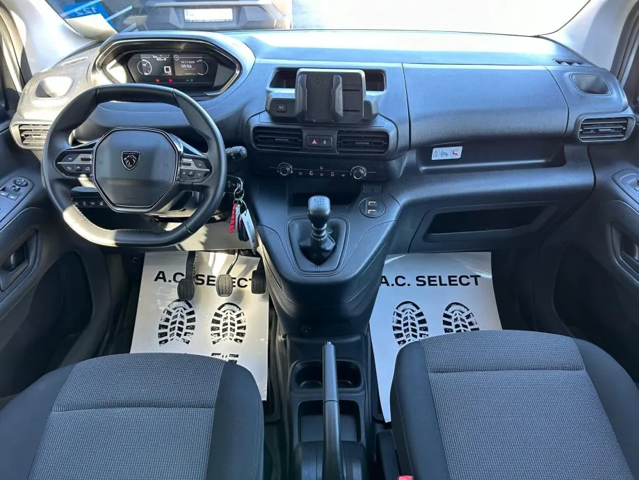 peugeot partner l2 cabin crew 1.5 bluehdi 130 - 2024. - rezerviran! - slika 15