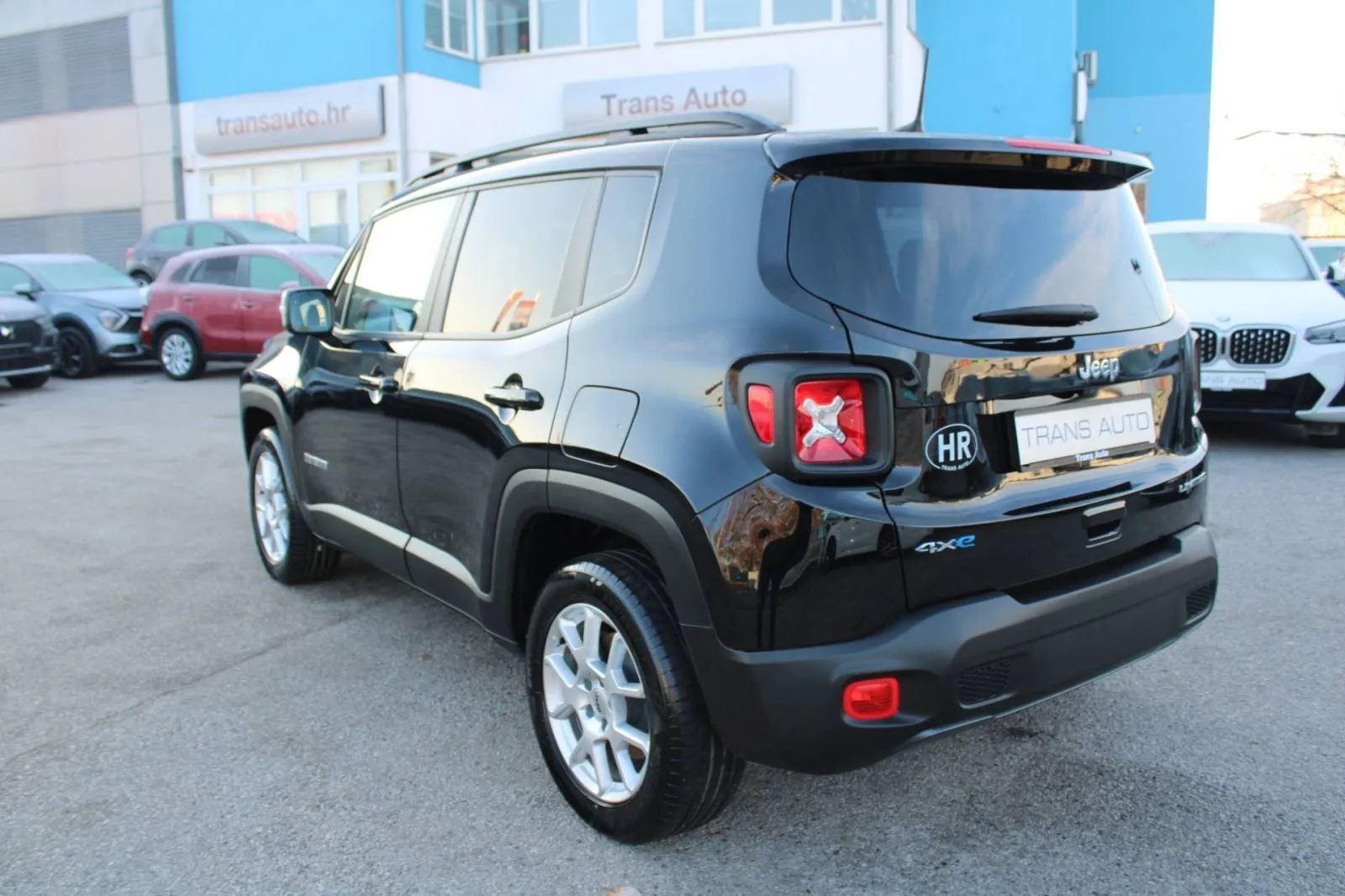 jeep renegade 1.3 t4 phev limited 4x4 automatik - slika 7