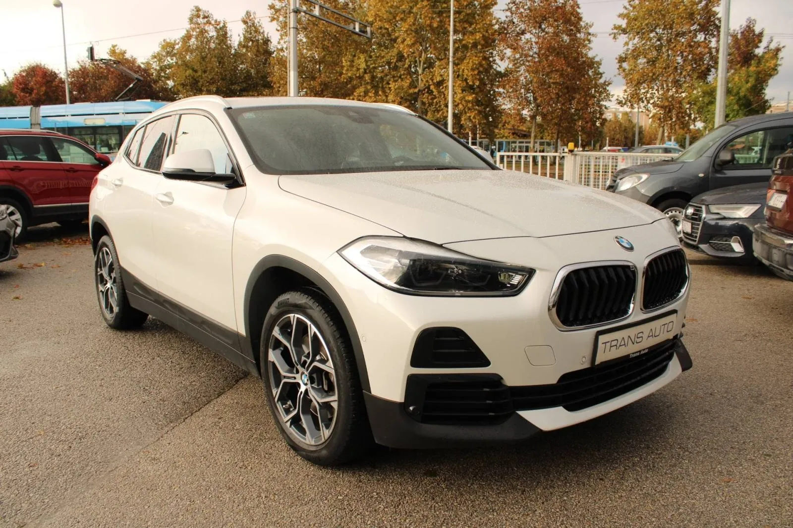 bmw x2 20d xdrive automatik *panorama, led, head-up, navigacija* - slika 3