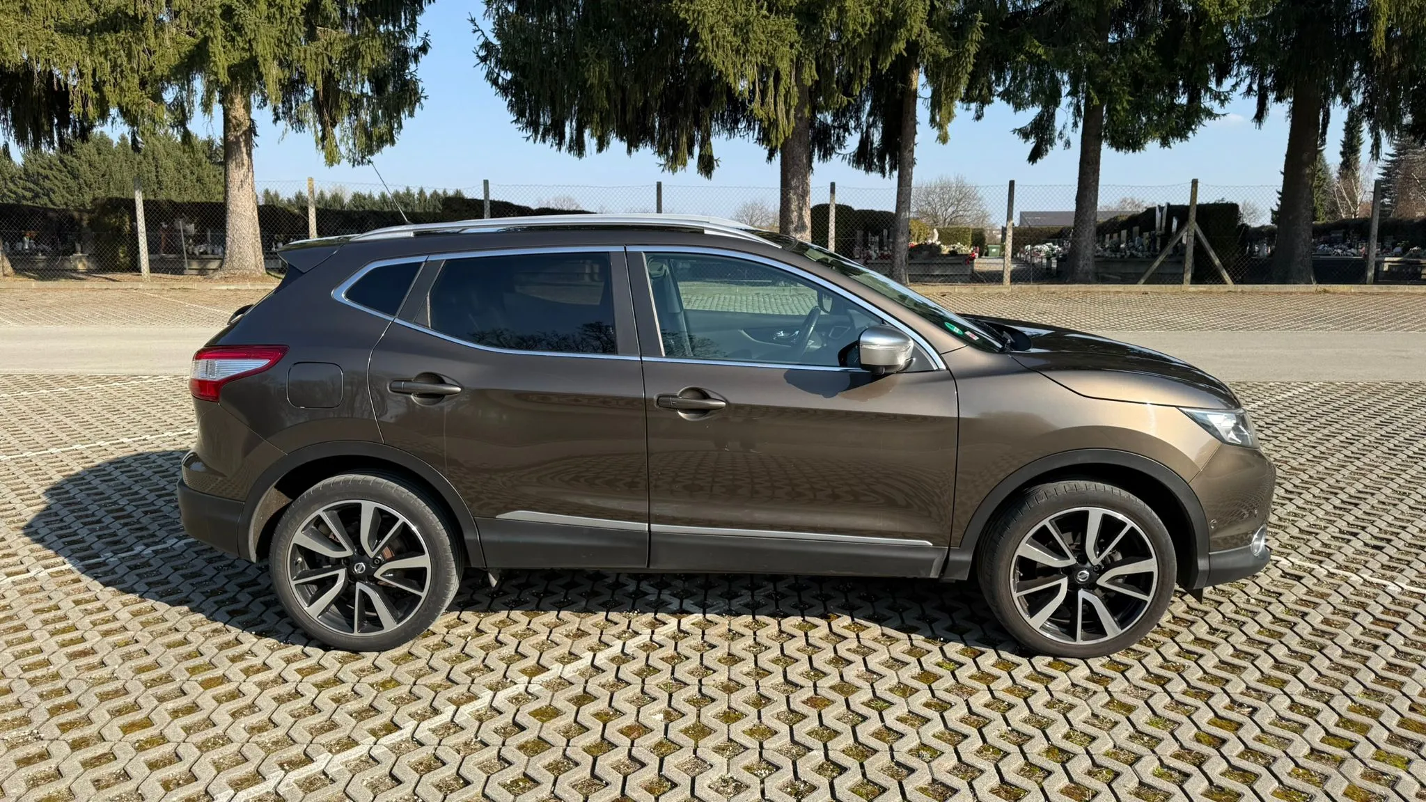 nissan qashqai 1,6 dci, tekna, panorama, top - slika 10