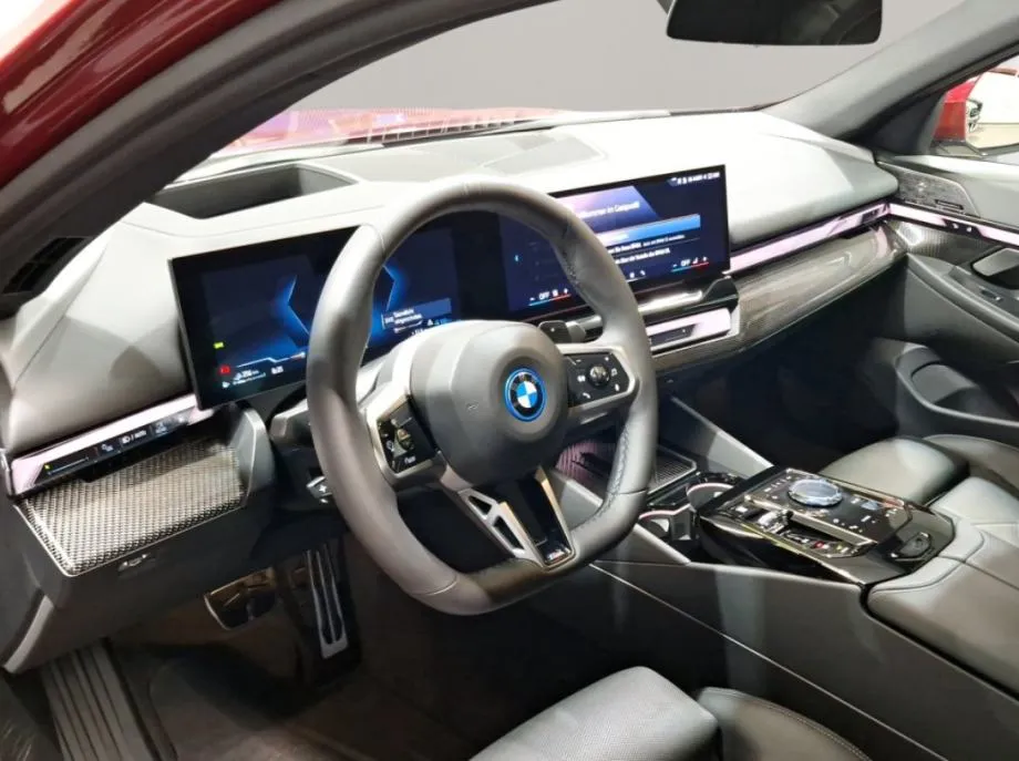 ima sve ! bmw 550e m 489ks-4x4-i-2025 proč.opis - slika 3