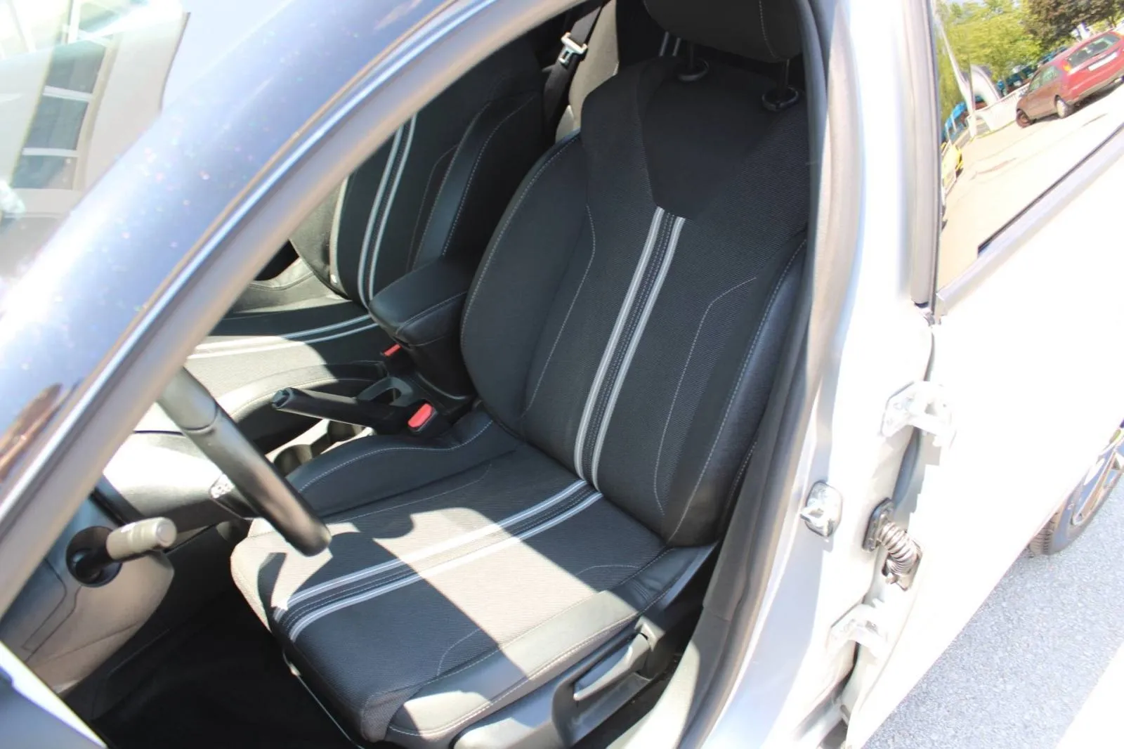 opel corsa 1.2 gs line *led, navigacija, kamera* - slika 9