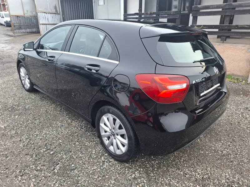 mercedes a klasa 180d*automatik*klima*park.kamera - slika 7