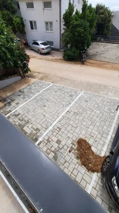 otok pag - mandre, 3soban apartman + vrt + garaža, 99,51 m2 - slika 12