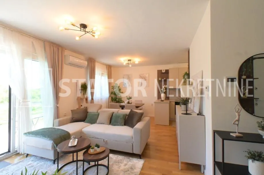 Stan: Zagreb (Granešina), 55.00 m2, novogradnja + GARAŽA + VRT