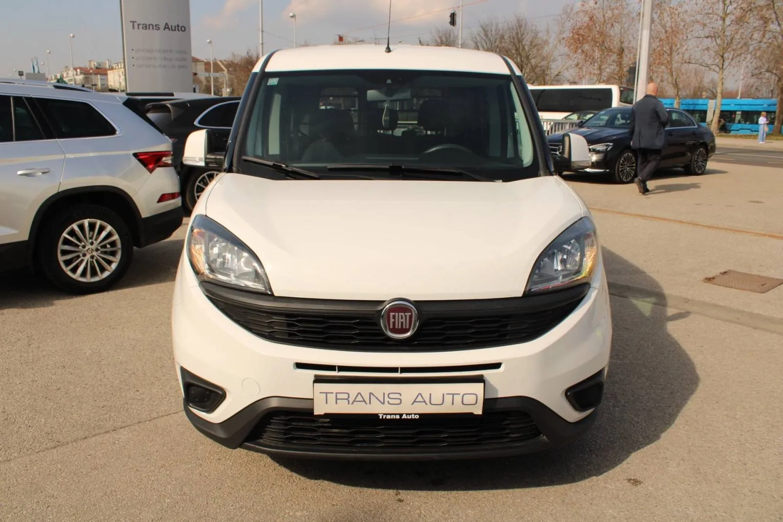 fiat doblo 1.6 mjt n1 - 5 sjedala, 2019 god. - slika 2