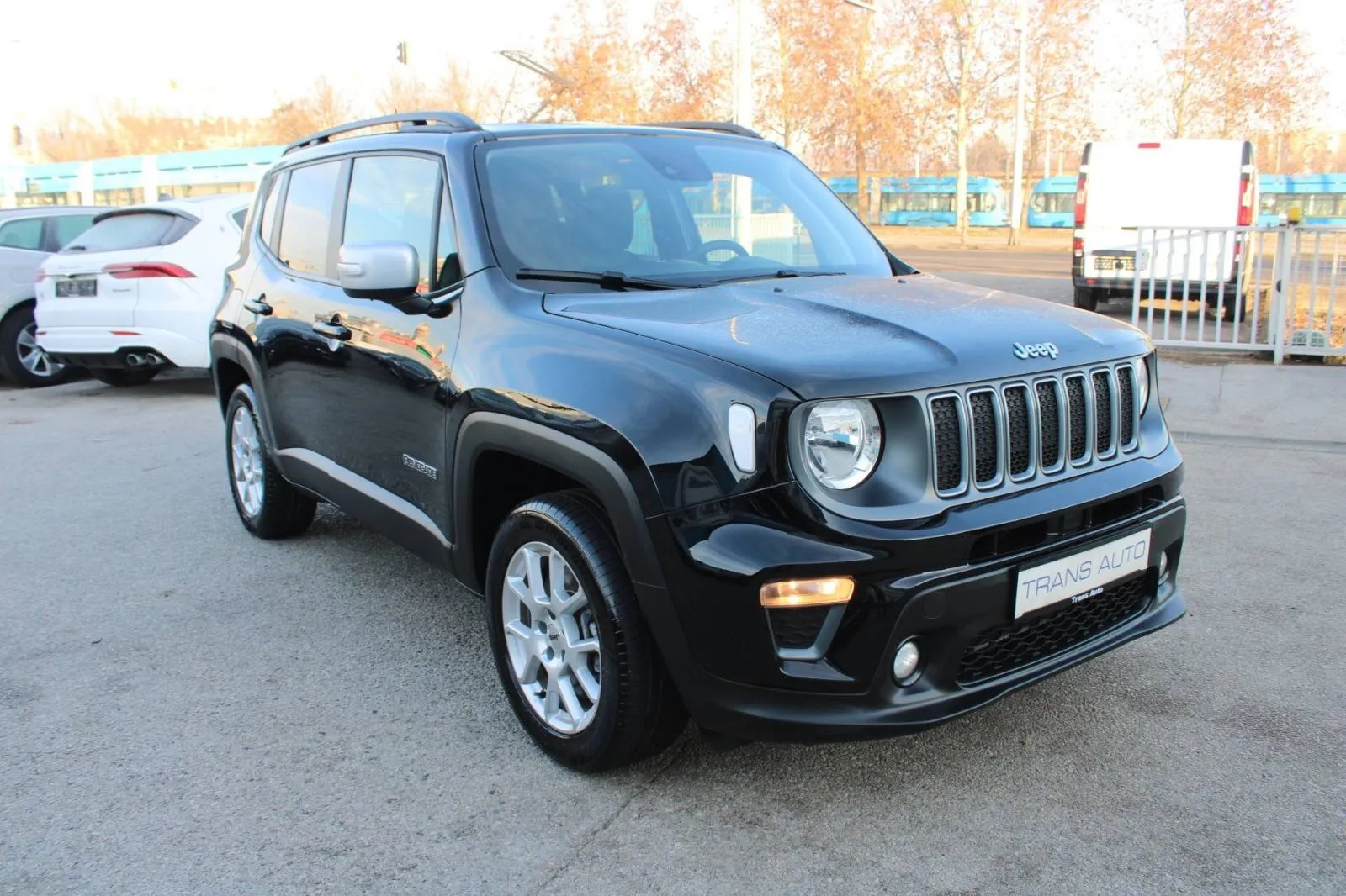 jeep renegade 1.3 t4 phev limited 4x4 automatik - slika 3
