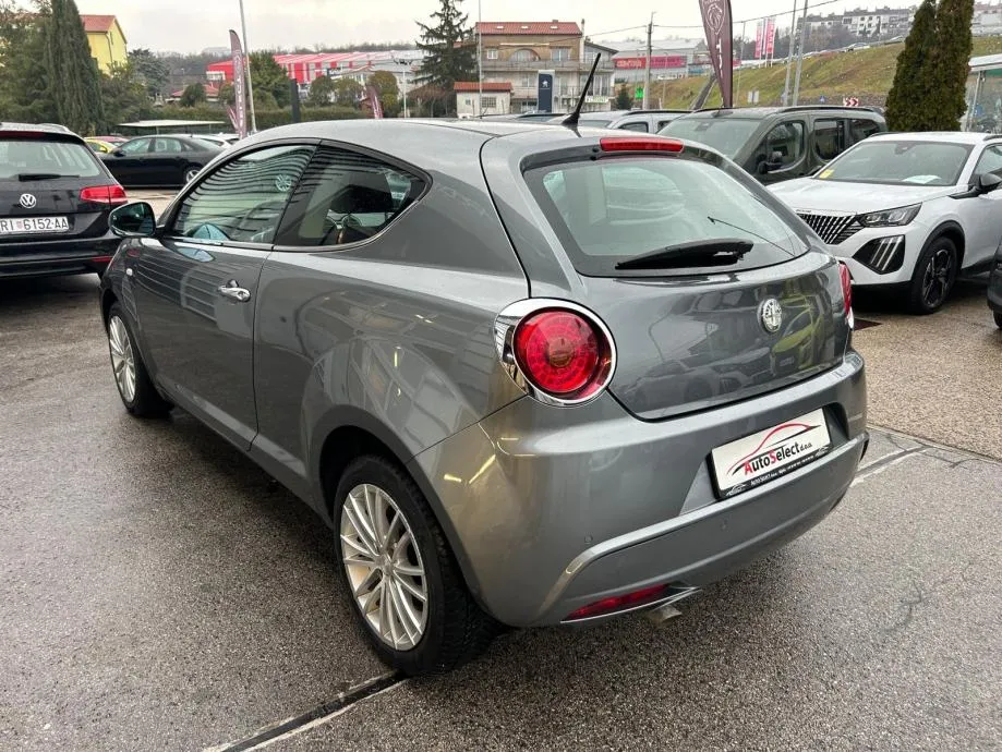 alfa romeo mito 1,6 jtdm - 100.000km - servis - garancija - reg 1 god! - slika 4
