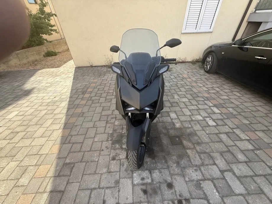 yamaha xmax 299 cm3, 2024 god. - slika 4